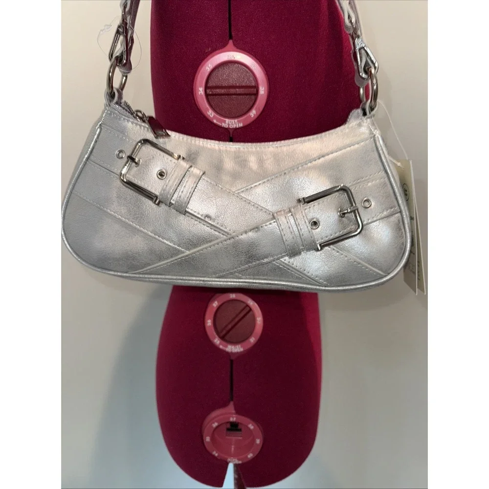 No Boundaries Vegan Fashion Shoulder Bag / Crossbody Metallic Silver Women's‎